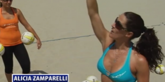 Alicia Zamparelli Fingers Down