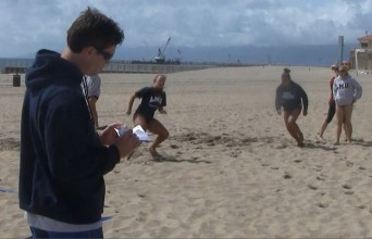 Tom Black – Sand Volleyball Womens Warm Up